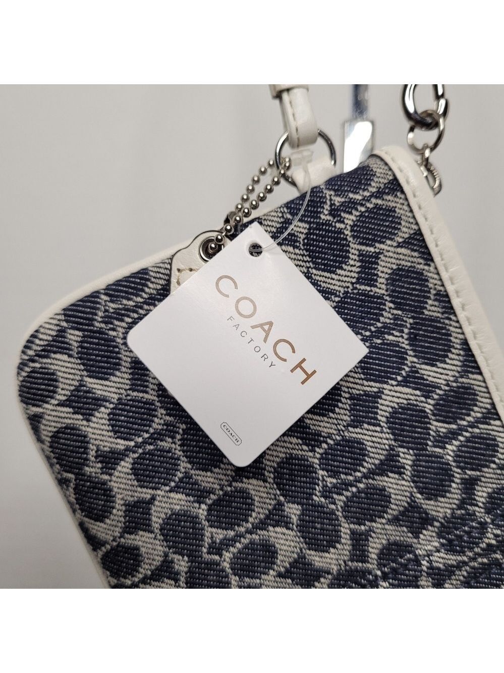 Coach Small Wristlet In Signature C's Denim #CA538 - Picture 2 of 7